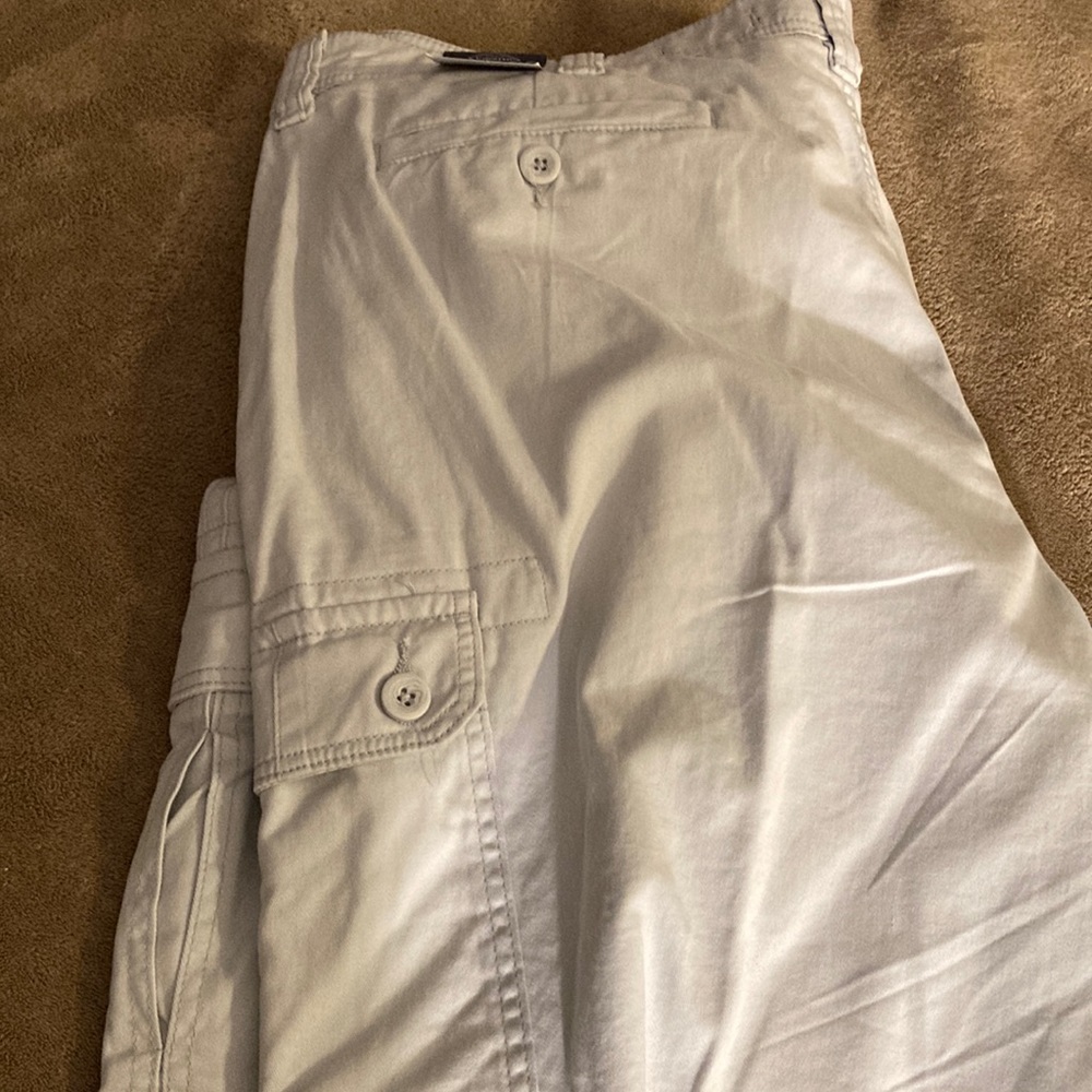 Nwt cargo khaki shorts